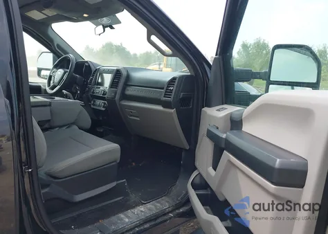 2019 Ford F-250 Xl z USA, uszkodzony, nr VIN 1FT7W2B66KEF47192